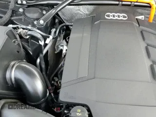 ✅ 2025 Audi Q5 S line Premium Plus • VIN: WA1E2AFY5S2066077 • Lot: 90491095. Listed on Copart with 3,597 mi. Free auction sales archive from the USA and detailed vehicle history report at DreamBid. Image 13.