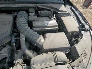 2019 Hyundai Veloster Turbo Ultimate z VIN KMHTH6AB4KU010272, wystawiony jako Copart lot #63630745 z przebiegiem 62 630 mil mil oraz Szkoda całkowita • Salvage title. Historia ofert i sprzedaży dostępna na DreamBid. Obrazek 13.