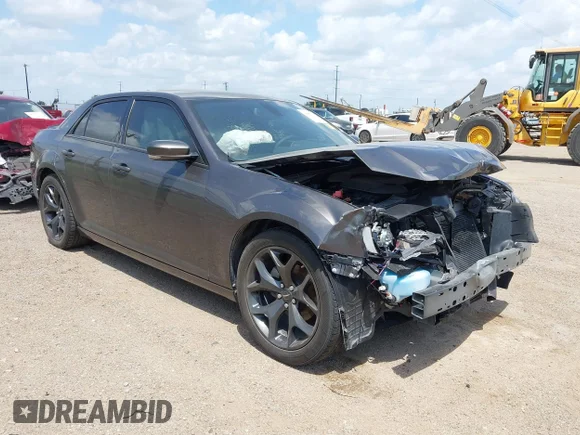 ✅ 2023 Chrysler 300 S • VIN: 2C3CCABG7PH538063 • Лот: 44885374. Опубліковано раніше на IAAI з пробігом Не вказано. Безкоштовний доступ до архіву аукціонних продажів зі США та докладний звіт про історію автомобіля на DreamBid. Зображення 1.