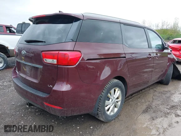 ✅ 2016 Kia Sedona LX • VIN: KNDMB5C16G6145242 • Lot: 45105240. Wystawiony na IAAI z przebiegiem 106 778 mil. Bezpłatny archiwum sprzedaży aukcyjnych z USA i szczegółowy raport historii pojazdu na DreamBid. Zdjęcie 4.