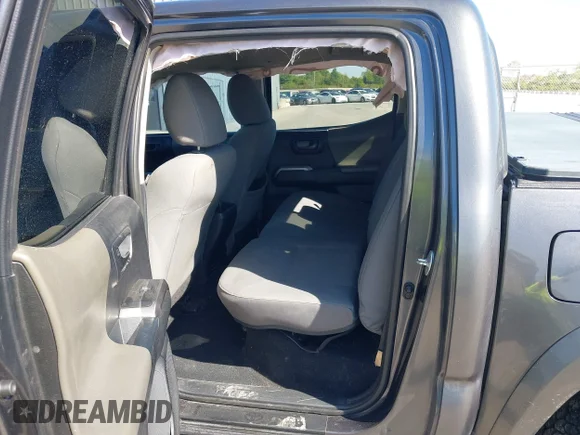 ✅ 2017 Toyota Tacoma SR5 • VIN: 3TMCZ5AN9HM105459 • Лот: 43321840. Опубліковано раніше на IAAI з пробігом 220 881 миль. Безкоштовний доступ до архіву аукціонних продажів зі США та докладний звіт про історію автомобіля на DreamBid. Зображення 6.