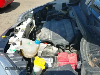 ✅ 2019 Ram ProMaster City Cargo Tradesman • VIN: ZFBHRFAB1K6N50094 • Лот: 43079558. Опубликован ранее на IAAI с пробегом 74 311 миль. Бесплатный доступ к архиву аукционных продаж из США и подробный отчёт об истории автомобиля на DreamBid. Изображение 18.