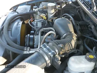 ✅ 2004 Chevrolet S-10 LS • VIN: 1GCDT13X34K137189 • Лот: 41276103. Опубликован ранее на IAAI с пробегом 196 184 миль. Бесплатный доступ к архиву аукционных продаж из США и подробный отчёт об истории автомобиля на DreamBid. Изображение 12.