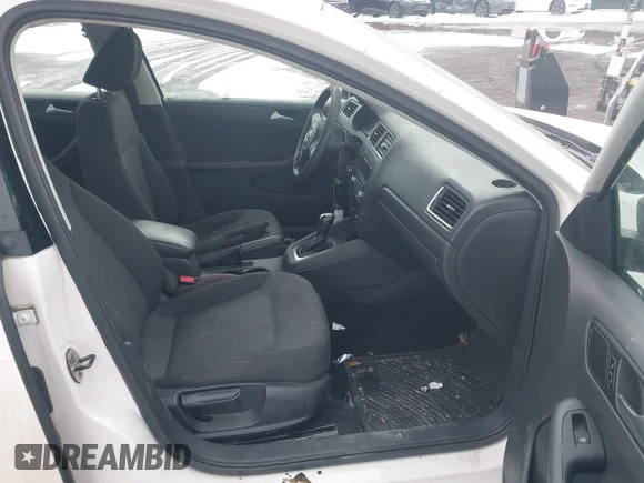 ✅ 2013 Volkswagen Jetta • VIN: 3VW2K7AJ7DM427470 • Лот: 44397977. Опубликован ранее на IAAI с пробегом 74 467 миль. Бесплатный доступ к архиву аукционных продаж из США и подробный отчёт об истории автомобиля на DreamBid. Изображение 5.