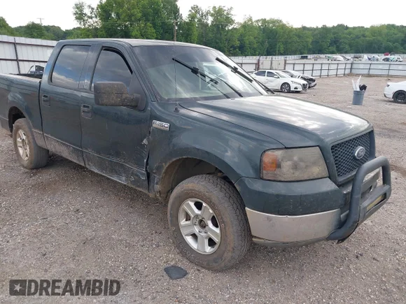 ✅ 2004 Ford F-150 XLT • VIN: 1FTPW12564KD14399 • Lot: 45072897. Wystawiony na IAAI z przebiegiem 322 935 mil. Bezpłatny archiwum sprzedaży aukcyjnych z USA i szczegółowy raport historii pojazdu na DreamBid. Zdjęcie 1.