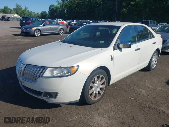 ✅ 2012 Lincoln MKZ • VIN: 3LNHL2GC5CR821570 • Lot: 45104864. Wystawiony na IAAI z przebiegiem 151 542 mil. Bezpłatny archiwum sprzedaży aukcyjnych z USA i szczegółowy raport historii pojazdu na DreamBid. Zdjęcie 2.