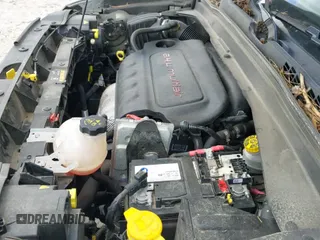 ✅ 2017 Jeep Renegade Trailhawk • VIN: ZACCJBCB9HPG60322 • Lot: 42643858. Listed on IAAI with 113,050 mi. Free auction sales archive from the USA and detailed vehicle history report at DreamBid. Image 19.