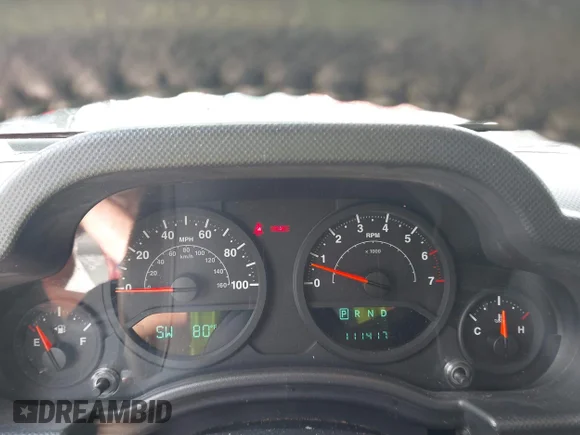 ✅ 2009 Jeep Wrangler Unlimited X • VIN: 1J8GA39139L749789 • Lot: 44957280. Wystawiony na IAAI z przebiegiem 111 417 mil. Bezpłatny archiwum sprzedaży aukcyjnych z USA i szczegółowy raport historii pojazdu na DreamBid. Zdjęcie 7.