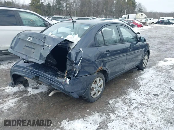 ✅ 2010 Hyundai Accent GLS • VIN: KMHCN4AC7AU486973 • Lot: 44479329. Wystawiony na IAAI z przebiegiem 125 503 mil. Bezpłatny archiwum sprzedaży aukcyjnych z USA i szczegółowy raport historii pojazdu na DreamBid. Zdjęcie 4.
