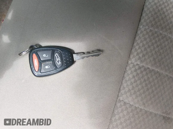✅ 2005 Jeep Grand Cherokee Laredo • VIN: 1J4GR48K95C632139 • Lot: 44987210. Wystawiony na IAAI z przebiegiem 199 992 mil. Bezpłatny archiwum sprzedaży aukcyjnych z USA i szczegółowy raport historii pojazdu na DreamBid. Zdjęcie 11.