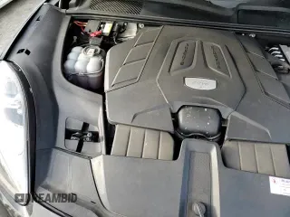 ✅ 2020 Porsche Cayenne S • VIN: WP1AB2AY6LDA28606 • Lot: 42825985. Listed on Copart with 69,861 mi. Free auction sales archive from the USA and detailed vehicle history report at DreamBid. Image 14.