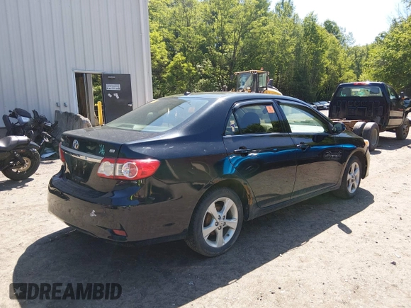 ✅ 2013 Toyota Corolla LE • VIN: 2T1BU4EE9DC960518 • Лот: 45306488. Опубликован ранее на IAAI с пробегом 151 482 миль. Бесплатный доступ к архиву аукционных продаж из США и подробный отчёт об истории автомобиля на DreamBid. Изображение 4.