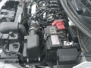 ✅ 2025 Nissan Versa SR • VIN: 3N1CN8FV7SL835098 • Lot: 42934246. Wystawiony na IAAI z przebiegiem 12 329 mil. Bezpłatny archiwum sprzedaży aukcyjnych z USA i szczegółowy raport historii pojazdu na DreamBid. Zdjęcie 20.