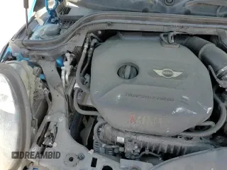 ✅ 2019 MINI Convertible Cooper • VIN: WMWWG5C5XK3F79199 • Lot: 61628425. Wystawiony na Copart z przebiegiem 129 327 mil. Bezpłatny archiwum sprzedaży aukcyjnych z USA i szczegółowy raport historii pojazdu na DreamBid. Zdjęcie 13.