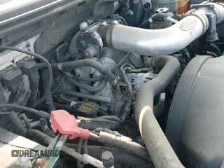 ✅ 2004 Ford F-150 STX • VIN: 1FTRX14W84NB64760 • Lot: 42490258. Wystawiony na IAAI z przebiegiem 130 984 mil. Bezpłatny archiwum sprzedaży aukcyjnych z USA i szczegółowy raport historii pojazdu na DreamBid. Zdjęcie 12.