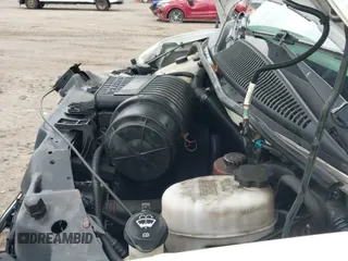 ✅ 2015 Chevrolet Express Cargo • VIN: 1GCWGFCF8F1259699 • Lot: 43047426. Listed on IAAI with 354,630 mi. Free auction sales archive from the USA and detailed vehicle history report at DreamBid. Image 20.