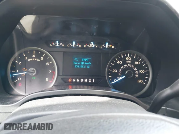 ✅ 2018 Ford F-150 XL • VIN: 1FTEW1CB4JFB30322 • Лот: 45605479. Опубліковано раніше на IAAI з пробігом 251 166 миль. Безкоштовний доступ до архіву аукціонних продажів зі США та докладний звіт про історію автомобіля на DreamBid. Зображення 7.