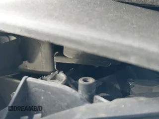 ✅ 2016 Chevrolet Silverado 2500HD Work Truck • VIN: 1GC2CUEG7GZ119828 • Lot: 41664973. Wystawiony na IAAI z przebiegiem 88 057 mil. Bezpłatny archiwum sprzedaży aukcyjnych z USA i szczegółowy raport historii pojazdu na DreamBid. Zdjęcie 21.