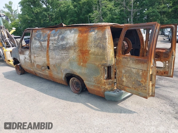✅ 2002 Ford Econoline Cargo • VIN: 1FTNE24L92HA87599 • Lot: 42388971. Wystawiony na IAAI z przebiegiem Nie podano. Bezpłatny archiwum sprzedaży aukcyjnych z USA i szczegółowy raport historii pojazdu na DreamBid. Zdjęcie 3.