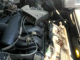 ✅ 2007 Ford Escape XLT • VIN: 1FMYU03167KA41724 • Lot: 42477280. Wystawiony na IAAI z przebiegiem 197 545 mil. Bezpłatny archiwum sprzedaży aukcyjnych z USA i szczegółowy raport historii pojazdu na DreamBid. Zdjęcie 12.