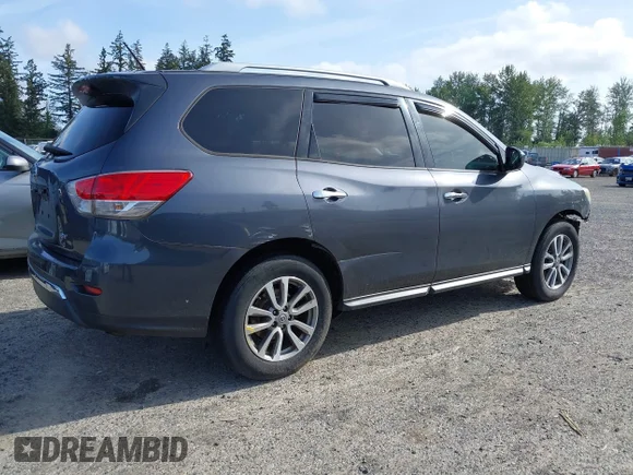 ✅ 2013 Nissan Pathfinder SL • VIN: 5N1AR2MN8DC608697 • Lot: 45149147. Listed on IAAI with 154,783 mi. Free auction sales archive from the USA and detailed vehicle history report at DreamBid. Image 4.