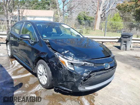 ✅ 2024 Toyota Corolla Hybrid LE • VIN: JTDBCMFE2RJ037276 • Lot: 44630205. Listed on IAAI with 19,779 mi. Free auction sales archive from the USA and detailed vehicle history report at DreamBid. Image 1.