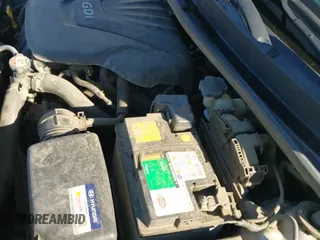 2016 Hyundai Accent SE z VIN KMHCT4AE0GU053589, wystawiony jako IAAI lot #43379637 z przebiegiem 102 860 mil mil oraz . Historia ofert i sprzedaży dostępna na DreamBid. Obrazek 19.