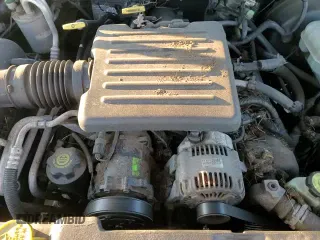 ✅ 2000 Dodge Dakota Sport • VIN: 1B7GL2AN5YS700737 • Lot: 85506424. Wystawiony na Copart z przebiegiem 211 304 mil. Bezpłatny archiwum sprzedaży aukcyjnych z USA i szczegółowy raport historii pojazdu na DreamBid. Zdjęcie 13.