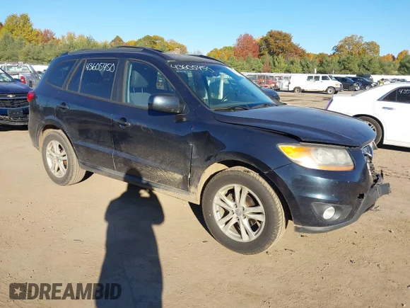 ✅ 2011 Hyundai Santa Fe SE • VIN: 5XYZH4AG0BG062921 • Lot: 43605450. Listed on IAAI with 139,955 mi. Free auction sales archive from the USA and detailed vehicle history report at DreamBid. Image 1.