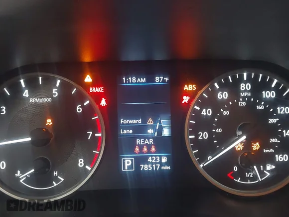 ✅ 2024 Nissan Sentra S • VIN: 3N1AB8BV1RY235888 • Lot: 45134617. Wystawiony na IAAI z przebiegiem 78 517 mil. Bezpłatny archiwum sprzedaży aukcyjnych z USA i szczegółowy raport historii pojazdu na DreamBid. Zdjęcie 7.