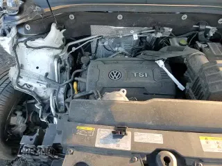 ✅ 2023 Volkswagen Atlas 2.0T SEL R-Line Black • VIN: 1V2SC2CA5PC222895 • Lot: 87421254. Wystawiony na Copart z przebiegiem 17 785 mil. Bezpłatny archiwum sprzedaży aukcyjnych z USA i szczegółowy raport historii pojazdu na DreamBid. Zdjęcie 14.