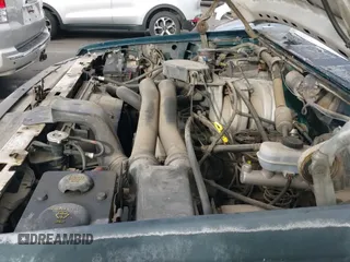 ✅ 1992 Ford F-150 • VIN: 2FTEF14NXNCA96719 • Лот: 43714838. Опубликован ранее на IAAI с пробегом 186 725 миль. Бесплатный доступ к архиву аукционных продаж из США и подробный отчёт об истории автомобиля на DreamBid. Изображение 19.