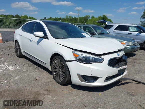 ✅ 2014 Kia Cadenza Limited • VIN: KNALN4D74E5143358 • Лот: 42050083. Опубліковано раніше на IAAI з пробігом 92 053 миль. Безкоштовний доступ до архіву аукціонних продажів зі США та докладний звіт про історію автомобіля на DreamBid. Зображення 1.