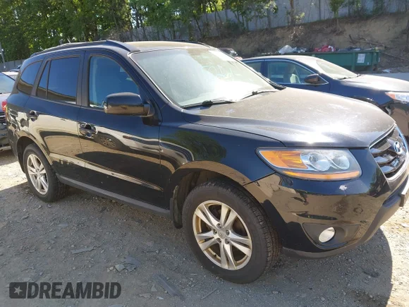 ✅ 2011 Hyundai Santa Fe SE • VIN: 5XYZHDAG7BG008922 • Lot: 45295607. Listed on IAAI with 160,000 mi. Free auction sales archive from the USA and detailed vehicle history report at DreamBid. Image 1.