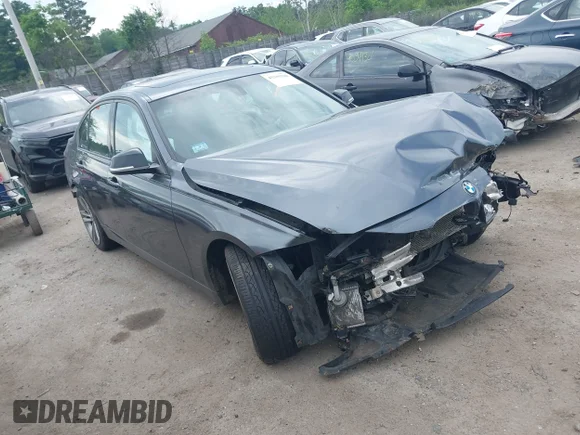 ✅ 2014 BMW 3 Series 328i xDrive • VIN: WBA3B5G56ENS08090 • Lot: 45359240. Listed on IAAI with 177,512 mi. Free auction sales archive from the USA and detailed vehicle history report at DreamBid. Image 1.