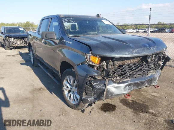 ✅ 2020 Chevrolet Silverado 1500 Custom • VIN: 3GCPWBEH1LG374401 • Лот: 44719810. Опубликован ранее на IAAI с пробегом 100 848 миль. Бесплатный доступ к архиву аукционных продаж из США и подробный отчёт об истории автомобиля на DreamBid. Изображение 1.