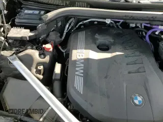 ✅ 2024 BMW X7 xDrive40i • VIN: 5UX23EM06R9U16116 • Lot: 90489475. Wystawiony na Copart z przebiegiem 19 915 mil. Bezpłatny archiwum sprzedaży aukcyjnych z USA i szczegółowy raport historii pojazdu na DreamBid. Zdjęcie 16.