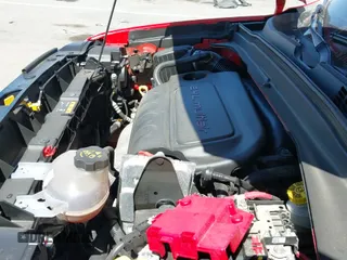 ✅ 2019 Jeep Renegade Latitude • VIN: ZACNJABB7KPJ78649 • Lot: 43045205. Listed on IAAI with 89,519 mi. Free auction sales archive from the USA and detailed vehicle history report at DreamBid. Image 19.