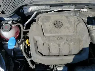 ✅ 2019 Volkswagen Beetle S • VIN: 3VW5DAATXKM501578 • Lot: 71446345. Wystawiony na Copart z przebiegiem 57 859 mil. Bezpłatny archiwum sprzedaży aukcyjnych z USA i szczegółowy raport historii pojazdu na DreamBid. Zdjęcie 13.