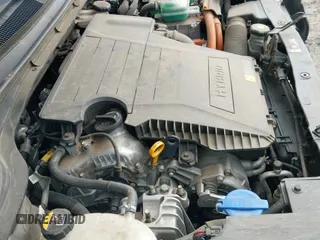 ✅ 2017 Kia Niro EX • VIN: KNDCC3LC0H5055171 • Lot: 43394294. Wystawiony na IAAI z przebiegiem 212 551 mil. Bezpłatny archiwum sprzedaży aukcyjnych z USA i szczegółowy raport historii pojazdu na DreamBid. Zdjęcie 20.