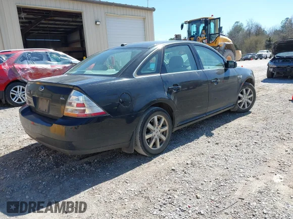 ✅ 2008 Ford Taurus SEL • VIN: 1FAHP24W78G184113 • Lot: 41707822. Wystawiony na IAAI z przebiegiem 196 791 mil. Bezpłatny archiwum sprzedaży aukcyjnych z USA i szczegółowy raport historii pojazdu na DreamBid. Zdjęcie 4.
