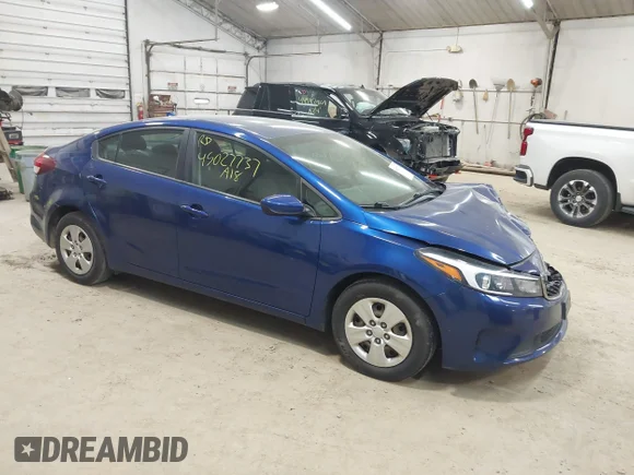 ✅ 2018 Kia Forte LX • VIN: 3KPFK4A74JE203022 • Лот: 45027737. Опубликован ранее на IAAI с пробегом 67 795 миль. Бесплатный доступ к архиву аукционных продаж из США и подробный отчёт об истории автомобиля на DreamBid. Изображение 1.