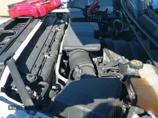 ✅ 2019 Chevrolet Silverado 1500 LT • VIN: 1GCUYDED4KZ215876 • Lot: 43506951. Wystawiony na IAAI z przebiegiem 150 236 mil. Bezpłatny archiwum sprzedaży aukcyjnych z USA i szczegółowy raport historii pojazdu na DreamBid. Zdjęcie 18.