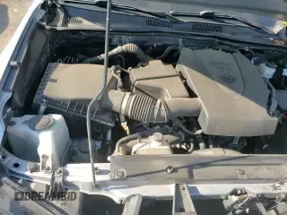 ✅ 2022 Toyota Tacoma TRD Sport • VIN: 3TYCZ5AN7NT093604 • Lot: 68126635. Wystawiony na Copart z przebiegiem 70 963 mil. Bezpłatny archiwum sprzedaży aukcyjnych z USA i szczegółowy raport historii pojazdu na DreamBid. Zdjęcie 13.