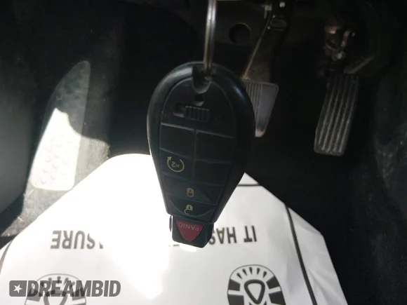 ✅ 2016 Jeep Cherokee Latitude • VIN: 1C4PJMCB4GW140284 • Lot: 45203195. Wystawiony na IAAI z przebiegiem 97 524 mil. Bezpłatny archiwum sprzedaży aukcyjnych z USA i szczegółowy raport historii pojazdu na DreamBid. Zdjęcie 11.
