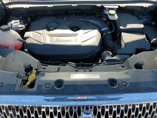 ✅ 2019 Lincoln MKC Reserve • VIN: 5LMCJ3D92KUL44213 • Lot: 82582345. Wystawiony na Copart z przebiegiem 52 602 mil. Bezpłatny archiwum sprzedaży aukcyjnych z USA i szczegółowy raport historii pojazdu na DreamBid. Zdjęcie 14.