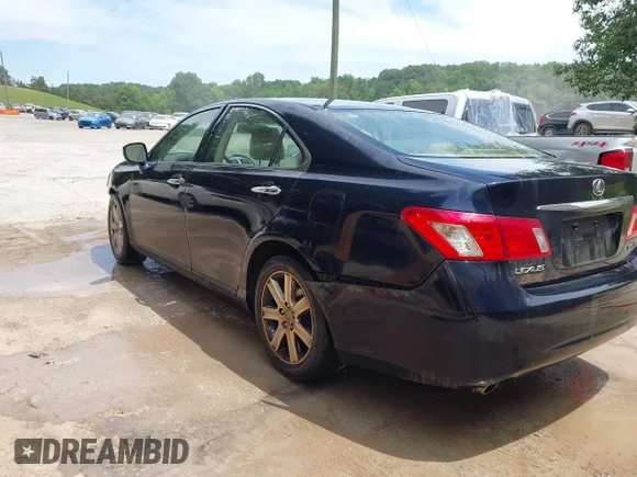 ✅ 2007 Lexus ES 330 • VIN: JTHBJ46G672034300 • Lot: 45303134. Wystawiony na IAAI z przebiegiem 244 013 mil. Bezpłatny archiwum sprzedaży aukcyjnych z USA i szczegółowy raport historii pojazdu na DreamBid. Zdjęcie 3.