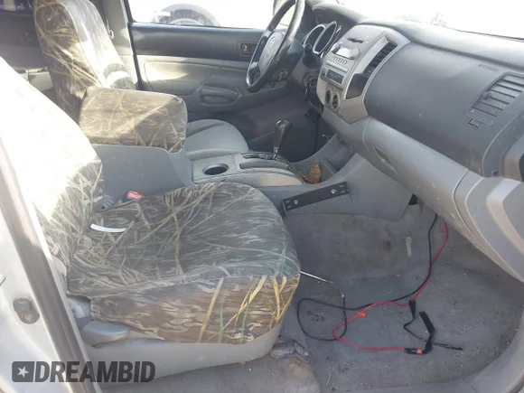 ✅ 2006 Toyota Tacoma • VIN: 3TMLU42N76M004845 • Lot: 43081434. Wystawiony na IAAI z przebiegiem 251 466 mil. Bezpłatny archiwum sprzedaży aukcyjnych z USA i szczegółowy raport historii pojazdu na DreamBid. Zdjęcie 5.