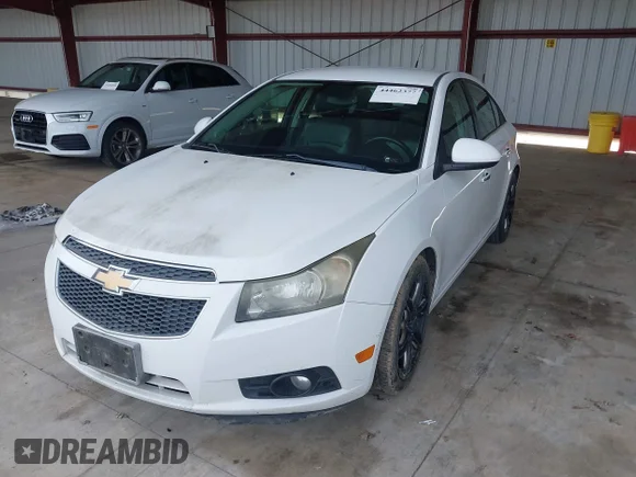 ✅ 2013 Chevrolet Cruze LTZ • VIN: 1G1PG5SB2D7222969 • Lot: 44462377. Wystawiony na IAAI z przebiegiem 197 055 mil. Bezpłatny archiwum sprzedaży aukcyjnych z USA i szczegółowy raport historii pojazdu na DreamBid. Zdjęcie 6.