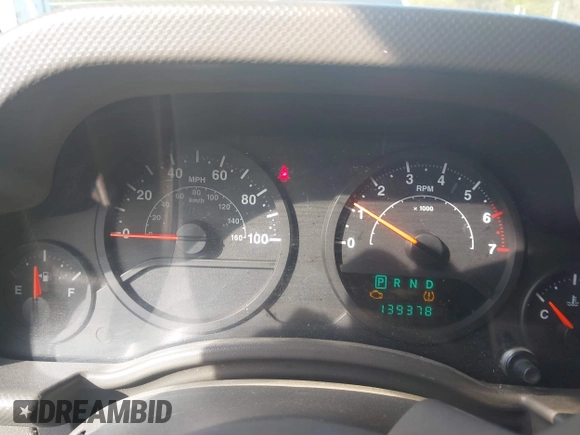 ✅ 2008 Jeep Wrangler Unlimited X • VIN: 1J4GA39178L590503 • Lot: 45032608. Wystawiony na IAAI z przebiegiem 139 378 mil. Bezpłatny archiwum sprzedaży aukcyjnych z USA i szczegółowy raport historii pojazdu na DreamBid. Zdjęcie 7.